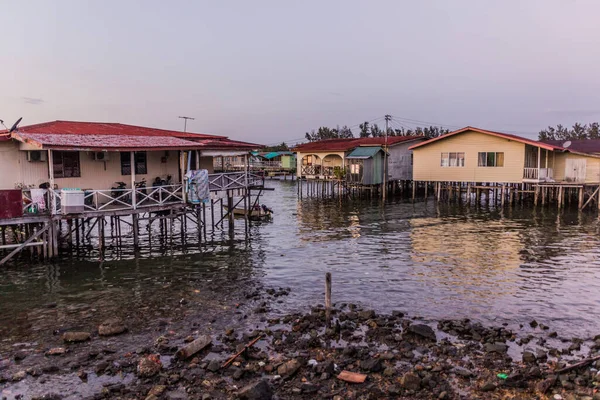 Tanjung Aru Village Aquatique Près Kota Kinabalu Sabah Malaisie — Photo