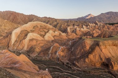 Zhangye Danxia 'nın gökkuşağı dağları Ulusal Geopark, Gansu Eyaleti, Çin