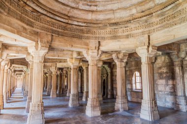 Saher Ki Mescidi Camii Champaner tarihi şehri, Gujarat Eyaleti, Hindistan