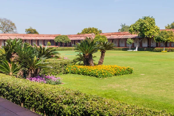 Fatehpur Sikri, Uttar Pradesh Eyaleti, Hindistan 'daki Halk Bahçesi (Janta Darbar)