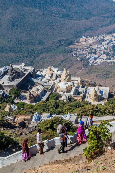 Junagadh India Luty 2017 Ludzie Schodach Girnar Hill Stan Gujarat — Zdjęcie stockowe