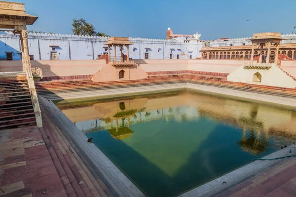 Étang Temple Rangaji Vrindavan État Uttar Pradesh Inde — Photo