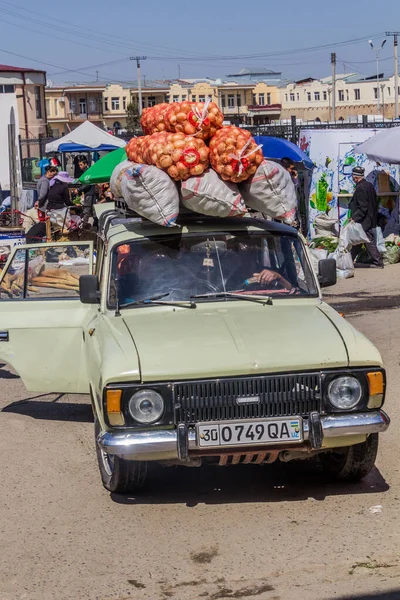 Samarkand Uzbekistan April 2018 Onion Loaded Car Siyob Siab Bazaar — Stock Photo, Image