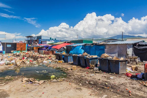 Karakol Quirizstão Julho 2018 Terrenos Lixo Bazar Karakol Quirguistão — Fotografia de Stock