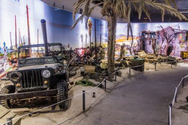 TEHRAN, İRAN - 16 Nisan 2018: Tahran 'daki İslam Devrimi ve Kutsal Savunma Müzesi' nde sergiler