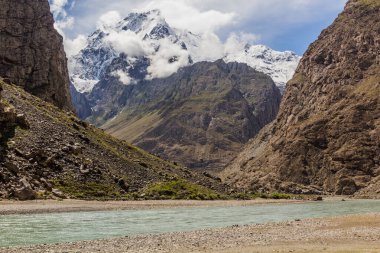 Pamir dağlarındaki Bartang Vadisi, Tacikistan