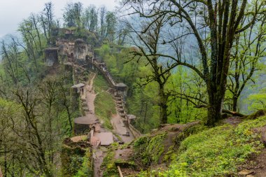 İran 'ın Gilan ilindeki Rudkhan Kalesi Duvarları