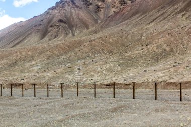Gorno-Badakhshan Özerk Bölgesindeki Çin sınır çiti, Tacikistan