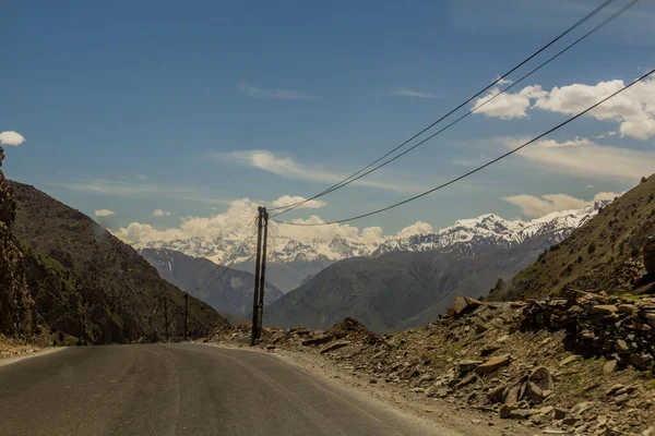 Дорога М34 Туркестанском Хребте Таджикистане — стоковое фото