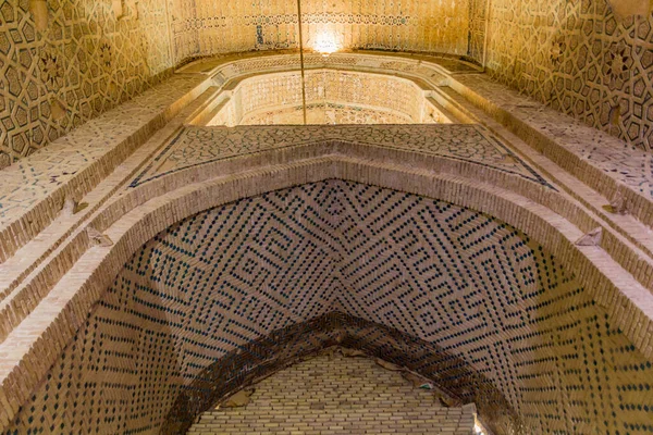 伊朗赞詹省Soltaniyeh圆顶 Oljeitu墓 的内部 — 图库照片