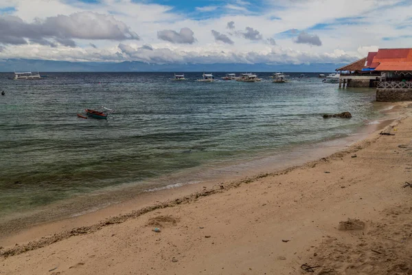 Zicht Een Strand Moalboal Cebu Eiland Filipijnen — Stockfoto