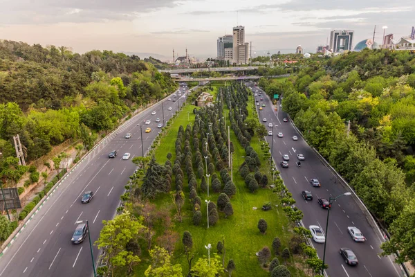 Widok Autostradę Modares Teheranie Iran — Zdjęcie stockowe