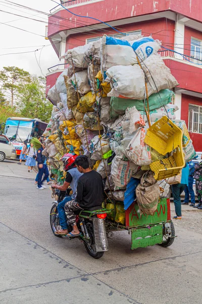 Sagada Philippines Januari 2018 Kraftigt Lastad Motordriven Trehjuling Byn Sagada — Stockfoto