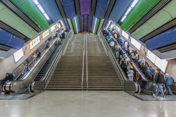 Tehran Irão Abril 2018 Escada Rolante Estação Metro Tajrish Teerão — Fotografia de Stock