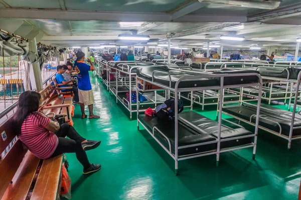 Siquijor Philippines February 2018 Dormitory Deck Ferry Siquijor Island Cebu — Stock Photo, Image
