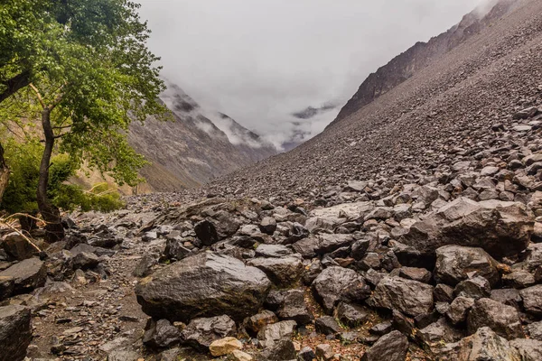 タジキスタンのパミール山脈にあるイゼフ Jizeu Geisev Jisev — ストック写真