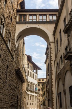 Via della Ninna caddesinde kemer Floransa, İtalya