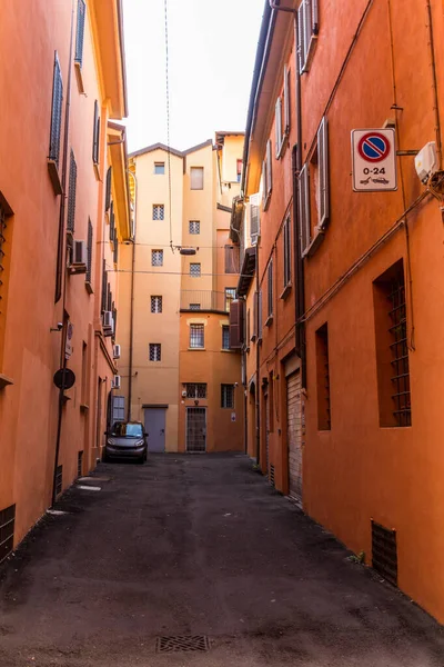 Callejón Estrecho Bolonia Italia — Foto de Stock