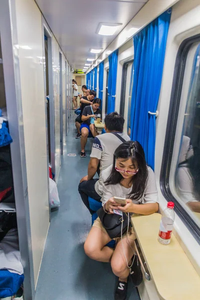 Cina Agosto 2018 Interno Del Treno Della Classe Hard Sleeper — Foto Stock