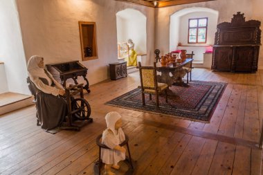 PREDJAMA, SLOVENIA - 17 Mayıs 2019: Predjama Şatosu, Slovenya