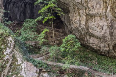 Skocjanske jame (Skocjan Mağaraları), Slovenya yakınlarında yürüyüş yolu