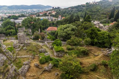 Karadağ 'daki Stari Bar antik bir yerleşim yerinin kalıntıları