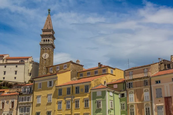 Maisons Piran Avec Clocher Église Paroissiale George Slovénie — Photo