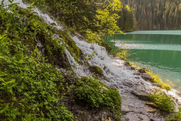 Vodopád Turistická Stezka Kolem Jezera Crno Jezero Pohoří Durmitor Černá — Stock fotografie