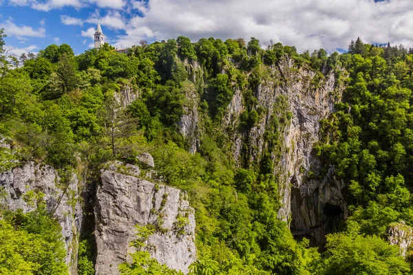 Paisaje Rocoso Cerca Las Cuevas Skocjan Eslovenia — Foto de Stock