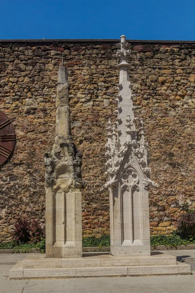 Oude Nieuwe Sprie Van Kathedraal Zagreb Kroatië — Stockfoto