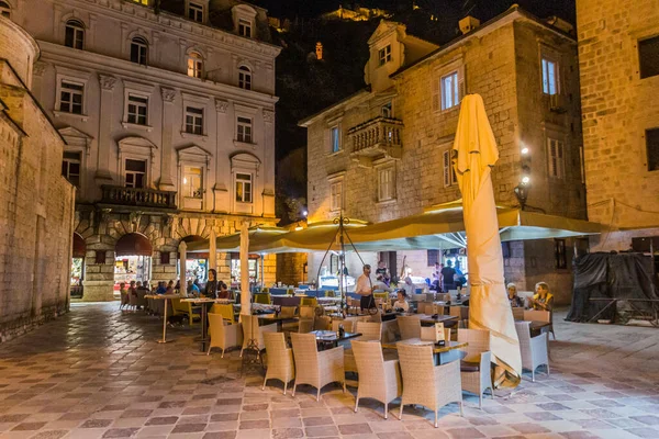 Kotor Montenegro Junio 2019 Vista Nocturna Restaurante Aire Libre Kotor — Foto de Stock