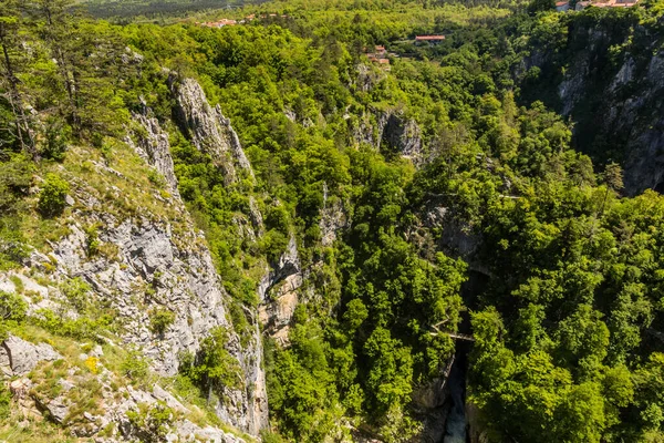 Vista Paisagem Rochosa Perto Skocjan Caves Eslovênia — Fotografia de Stock