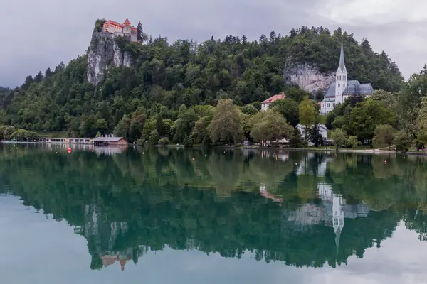 Bled Castle Reflecting Bled Lake Slovenia — Stock Photo, Image