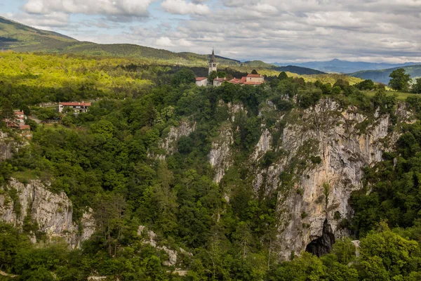 Felslandschaft Der Nähe Der Höhlen Von Skocjan Slowenien — Stockfoto