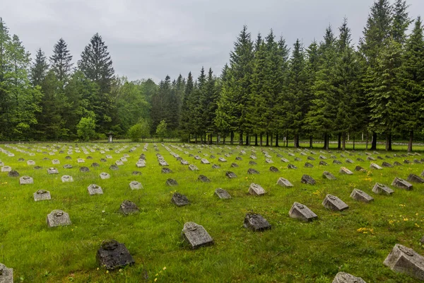 Cementerio Militar Cerca Del Pueblo Bovec Eslovenia — Foto de Stock
