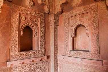 FATEHPUR SIKRI, INDIA - 17 Şubat 2017: Birbal Sarayı 'ndaki antik şehir Fatehpur Sikri, Uttar Pradesh Eyaleti, Hindistan