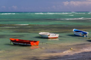 Puerto Plata yakınlarındaki tekneler, Dominik Cumhuriyeti