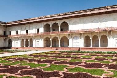 Anguri Bagh Avlusu Agra Kalesi, Uttar Pradesh Eyaleti, Hindistan
