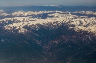 Kırgızistan 'daki Tian Shan dağlarının hava manzarası