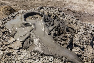 Gobustan 'daki çamur volkanı (Qobustan), Azerbaycan