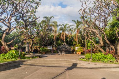 MANILA, PHILIPPINES - 27 HAZİRAN 2018: Manila 1945 (Manila Muharebesi) Manila 'nın İntramuros ilçesinde anıt.