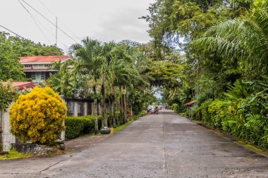 Silay şehrinde bir sokak manzarası, Filipinler.