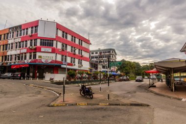 KAPIT, MALAYSIA - 2 Mart 2018: Kapit, Sarawak, Malezya 'nın merkezindeki sokaklar