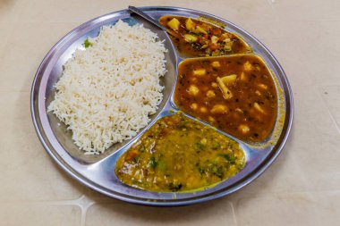 Tayland yemeği, Hindistan 'da tipik bir yemek.