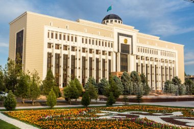 Taraz, Kazakistan 'da Oblastnoy Akimat (bölgesel hükümet)