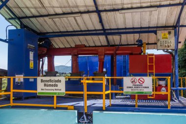 JARABACOA, DOMINICAN Cumhuriyet - 10 Aralık 2018: Jarabacoa, Dominik Cumhuriyeti 'ndeki Cafe Monte Alto kahve fabrikası