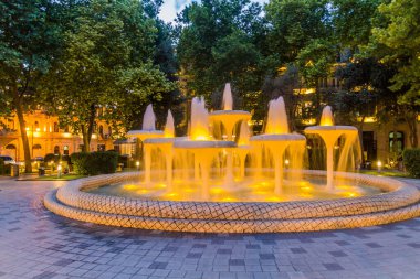 Bakü, Azerbaycan 'da beyaz çeşme