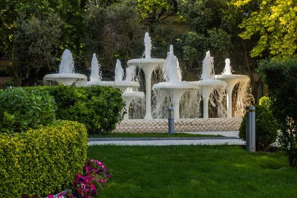 White Fountain Baku Azerbaijan — Stock Photo, Image