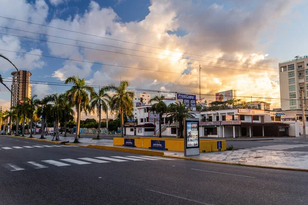 Santo Domingo República Dominicana Noviembre 2018 Puesta Sol Avenida Winston — Foto de Stock