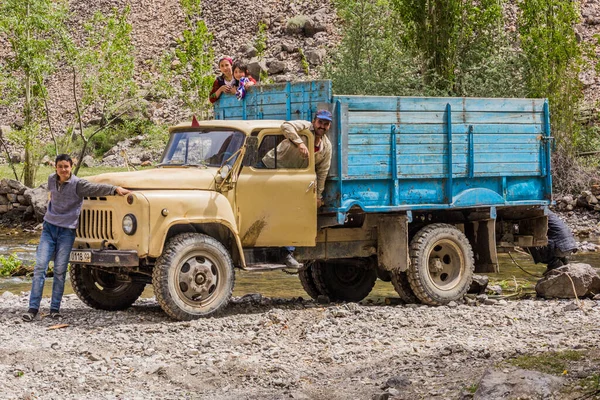 Haft Kul Tajikistán Mayo 2018 Viejo Camión Marguzor Haft Kul — Foto de Stock